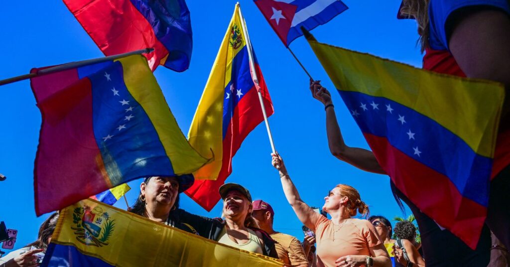 Disinformation Surges on Social Media Following Nicolás Maduro's Arrest