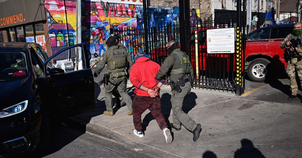 ICE Utilizes Palantir's AI Solutions to Analyze Tips