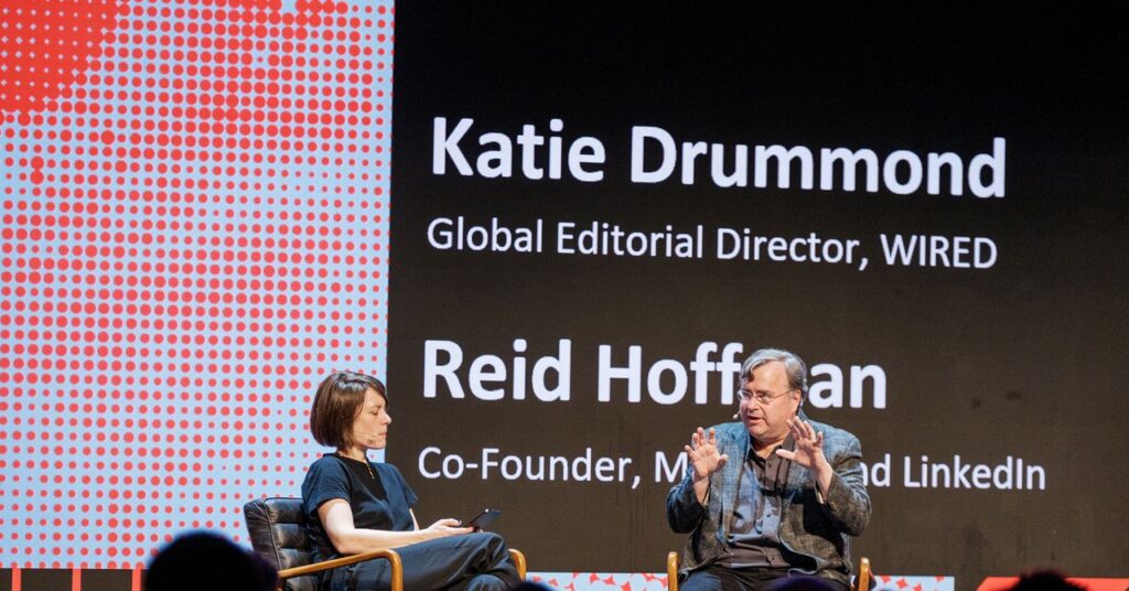 Reid Hoffman Suggests That Doctors Consult AI for Additional Insights