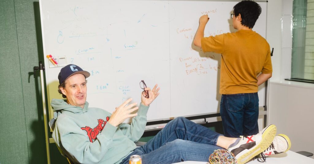 Jeff Bezos Is Backing an Ambitious Search for the Brain's 'Fundamental Algorithm'