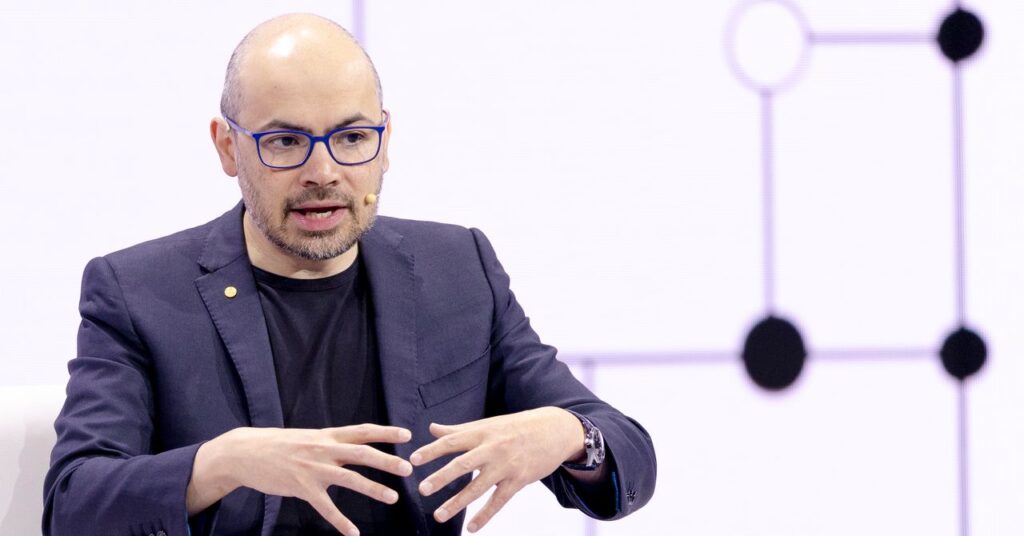 Discussions on Unionization at Google DeepMind Face Initial Challenges